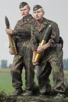 Alpine 35135 - SS Panzer Crew Kursk Set (2 figures)
