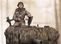 Alpine 35296 - British Tank Commander #1