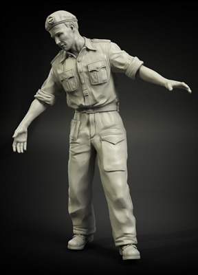Panzer Art FI35-031 - British RAC North Africa Soldier Loading 2pdr Ammo No. 2