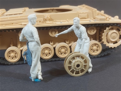 Panzer Art FI35-240 - German Tank Mechanics at Work Set