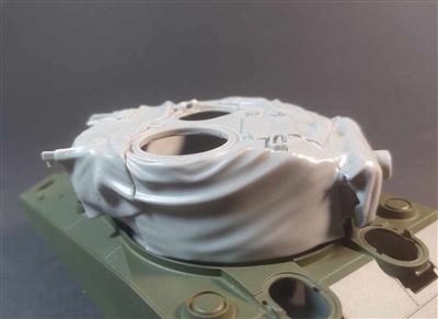 Panzer Art RE35-785 - M4 "Sherman" M23 Turret with Canvas Winter Camouflage Cover
