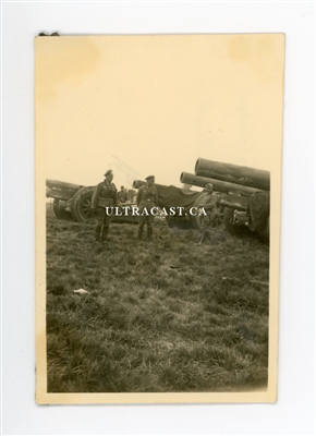 German Officers Inspect Captured British 8 in. Howitzers, France 1940, Original WW2 Photo