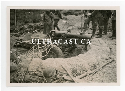 Germans Inspect Captured British 4.5 inch Howitzer, France 1940, Original WW2 Photo