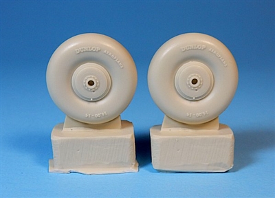 Ultracast 48270 - Bristol Beaufighter Standard Wheels (smooth tread & sidewall)